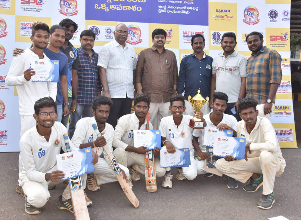 WEST GODAVARI JUNIOR WINNER - SIR CR REDDY POLYTECHNIC COLLEGE ELURU