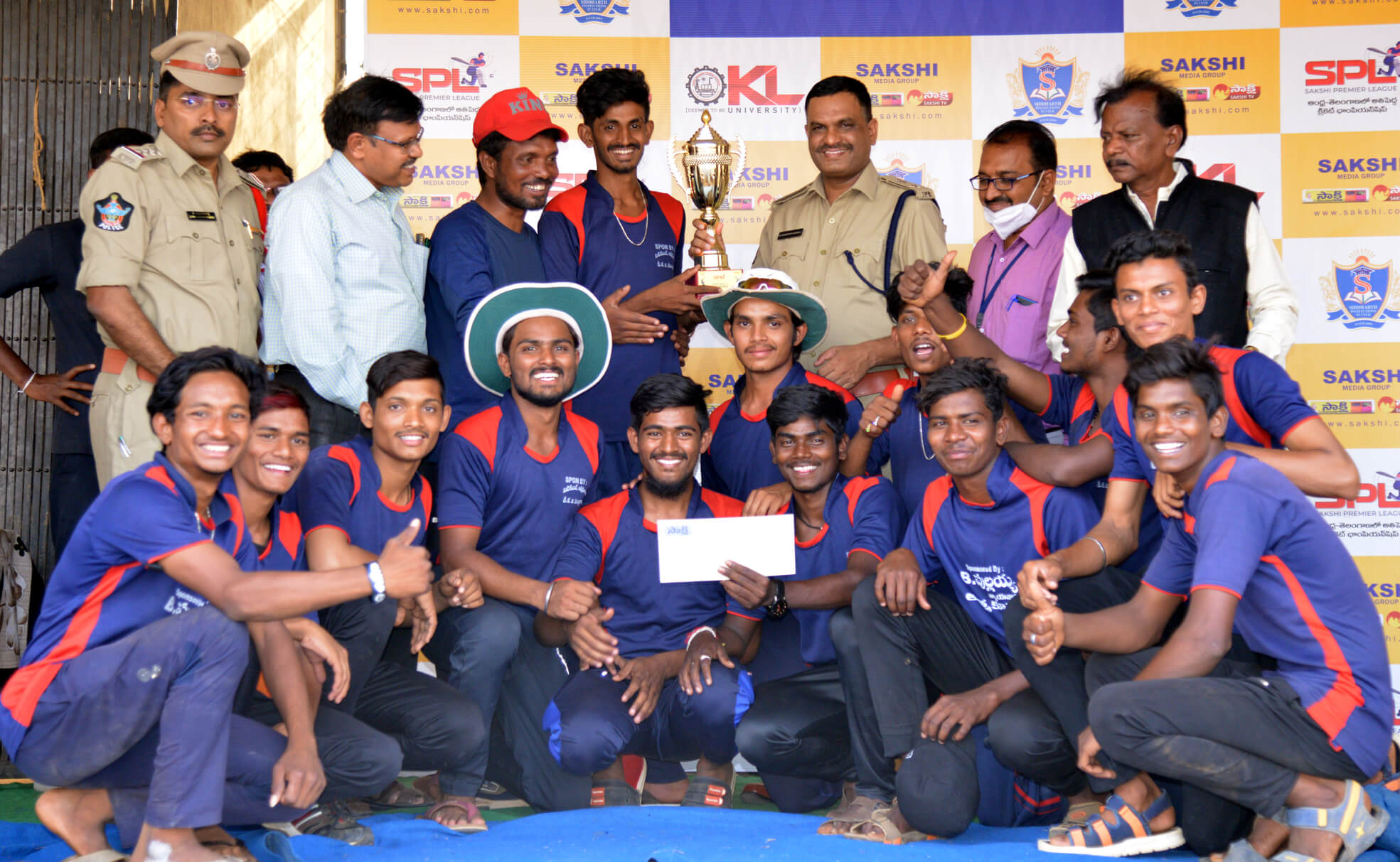 KURNOL DISTRICT WINNER JR CATEGORY ATMAKUR GOVT JUNIOR COLLEGE