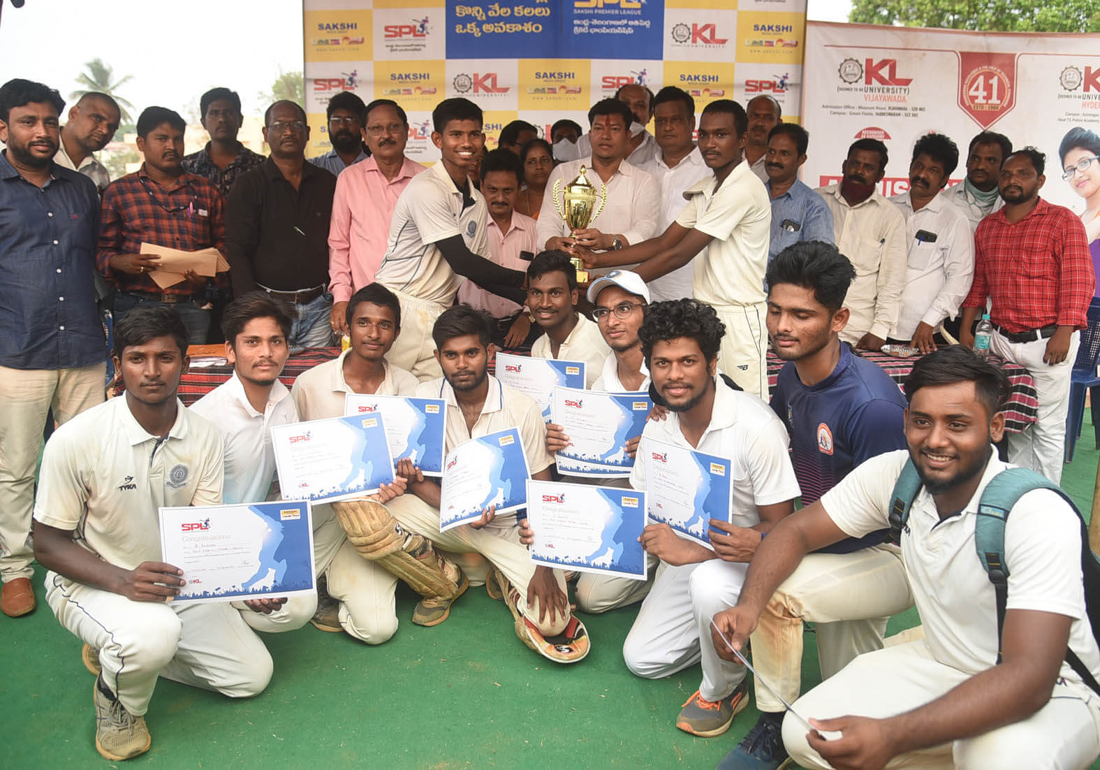 SRIKAKULAM DISTRICT WINNER SR CATEGORY SRIKAKULAM ARTS COLLEGE